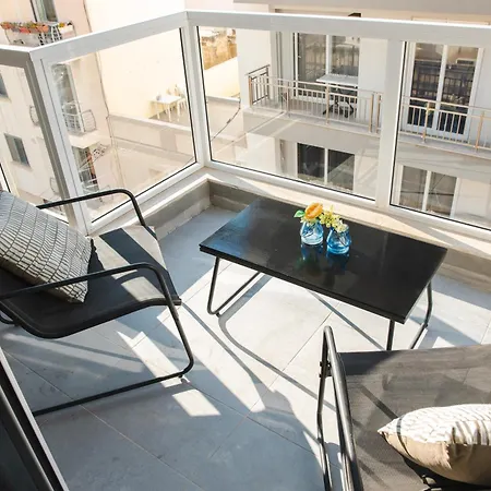 Capardi No5 * St. Paul's Bay